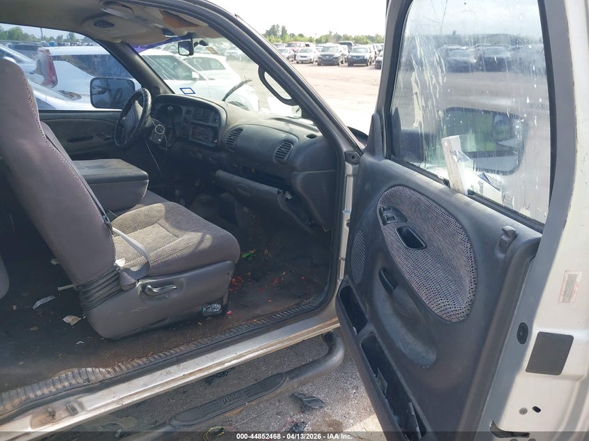 2001 Dodge Ram 2500 St