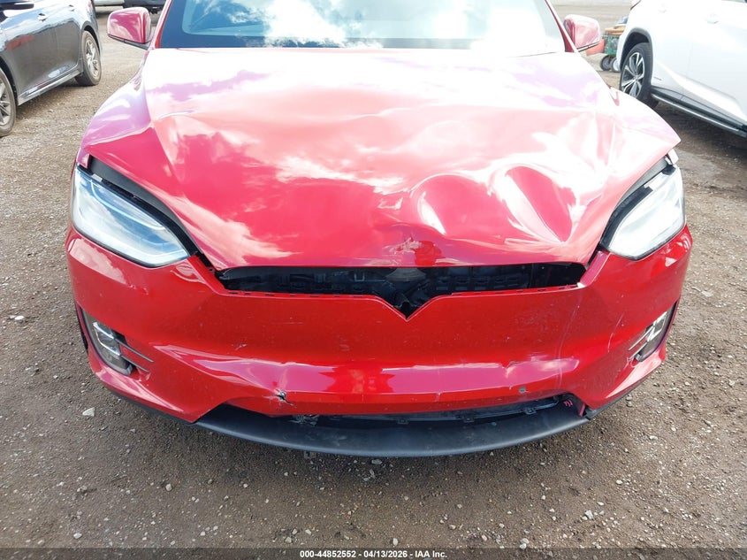 2017 Tesla Model X 100D/75D/90D VIN: 5YJXCAE24HF040214 Lot: 44852552