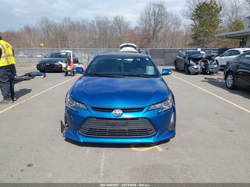 JTKJF5C74GJ018782 2016 Scion Tc 2.5 blue