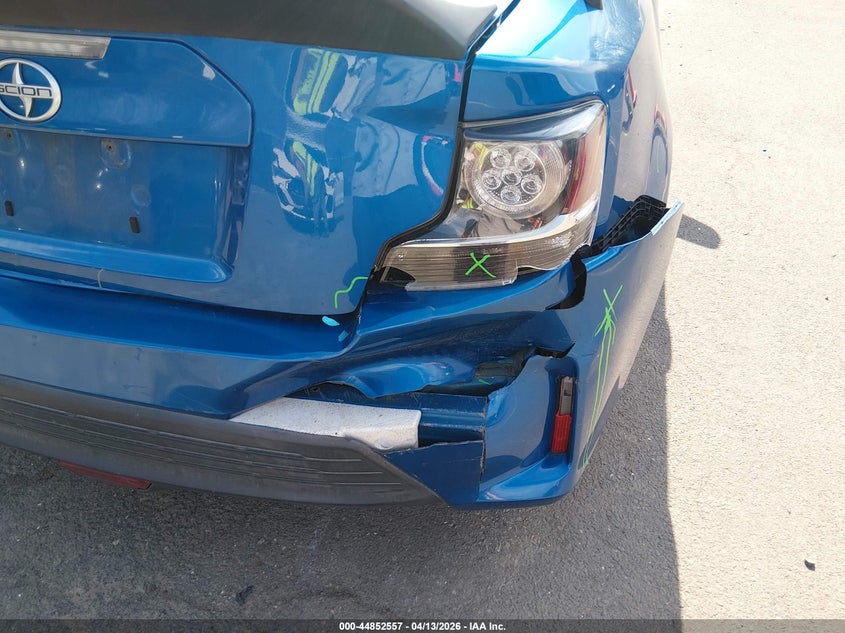 JTKJF5C74GJ018782 2016 Scion Tc 2.5 blue