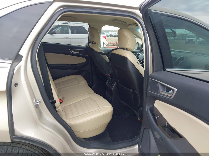 VIN 2FMPK3J8XJBB15876 2018 FORD EDGE SEL