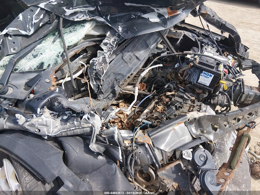 2012 Ford Focus Se VIN: 1FAHP3F27CL304105 Lot: 44852572