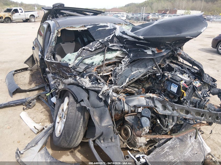 2012 Ford Focus Se VIN: 1FAHP3F27CL304105 Lot: 44852572