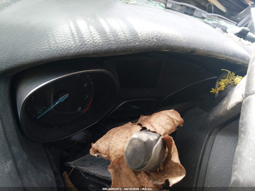 2012 Ford Focus Se VIN: 1FAHP3F27CL304105 Lot: 44852572