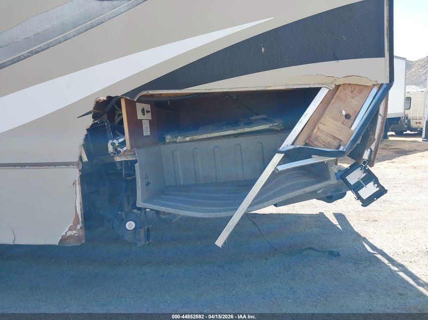 2013 Ford E-450 Cutaway VIN: 1FDXE4FS5DDA85007 Lot: 44852592