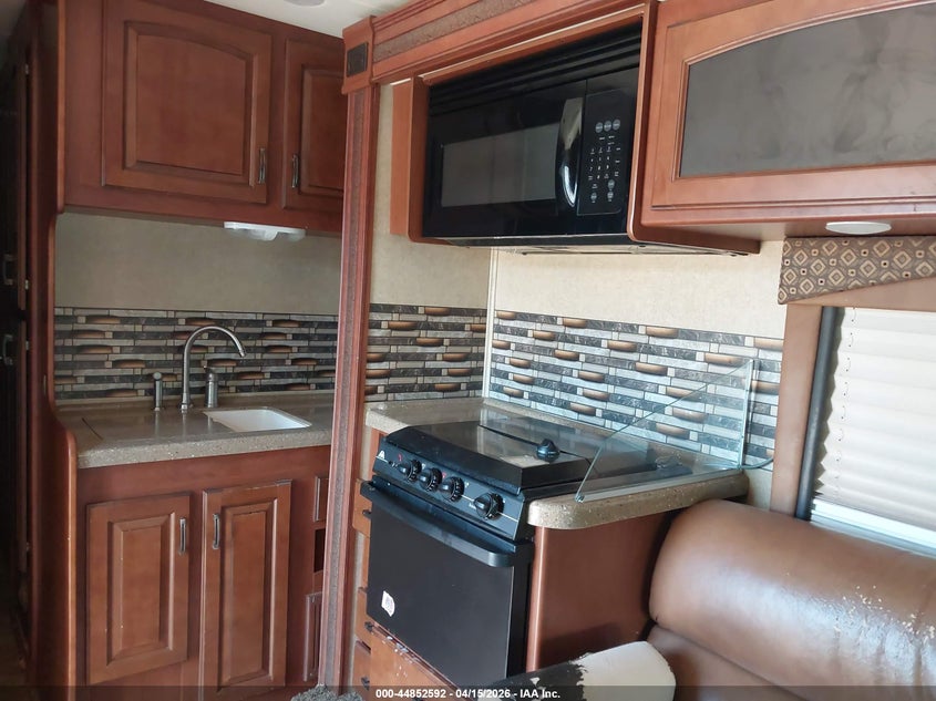 2013 Ford E-450 Cutaway VIN: 1FDXE4FS5DDA85007 Lot: 44852592