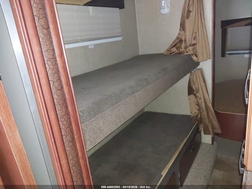 2013 Ford E-450 Cutaway VIN: 1FDXE4FS5DDA85007 Lot: 44852592