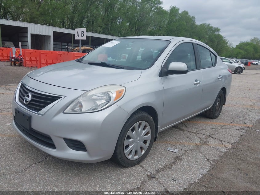 2012 Nissan Versa 1.6 Sv