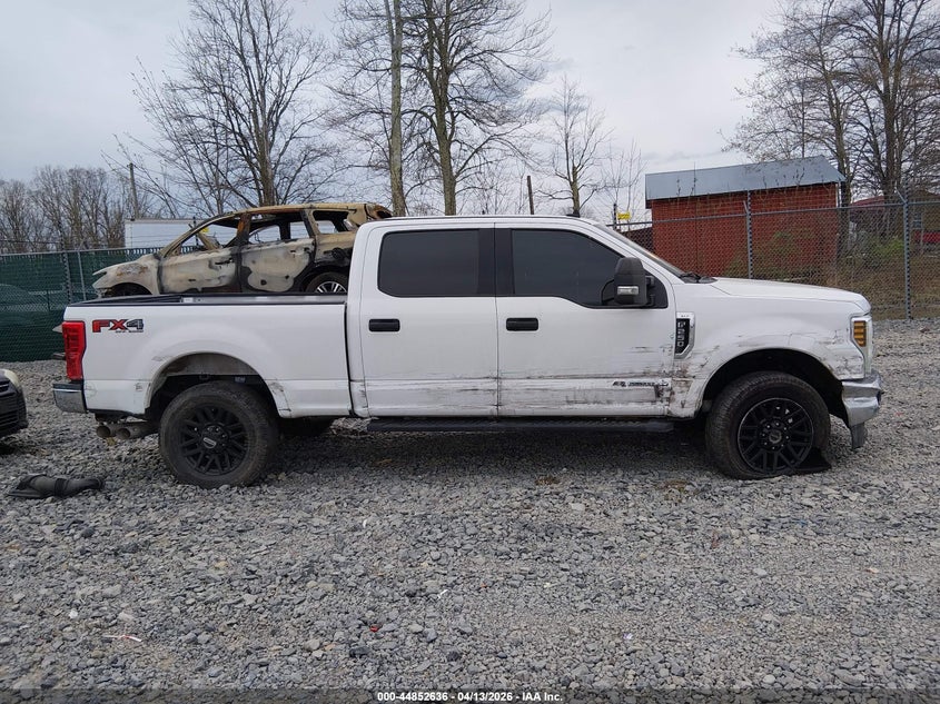 2019 Ford F250 6.7 F-250 Xlt white Lot 111044852636 Vin 1FT7W2BTXKEF05923