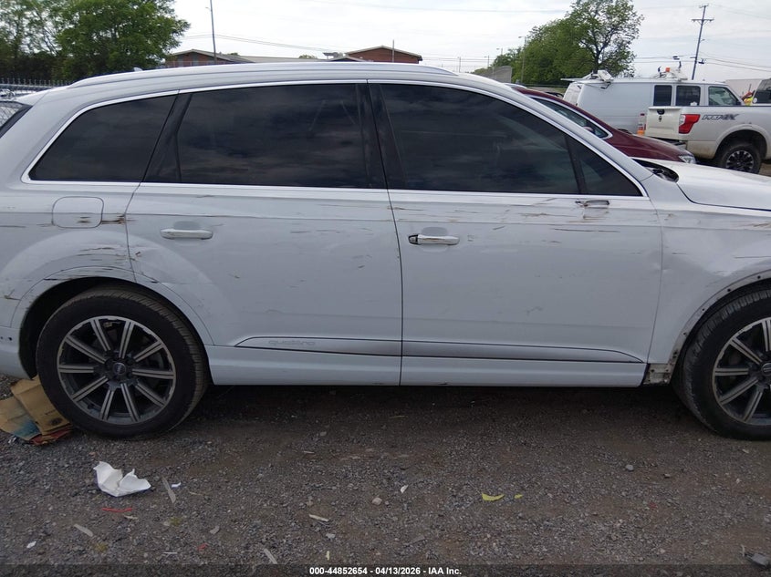 2017 Audi Q7 3.0T Premium VIN: WA1LAAF7XHD015737 Lot: 44852654