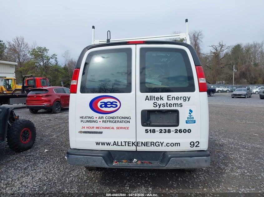 2022 Chevrolet Express Cargo Rwd 2500 Regular Wheelbase Wt VIN: 1GCWGAFP4NL268325 Lot: 44852680