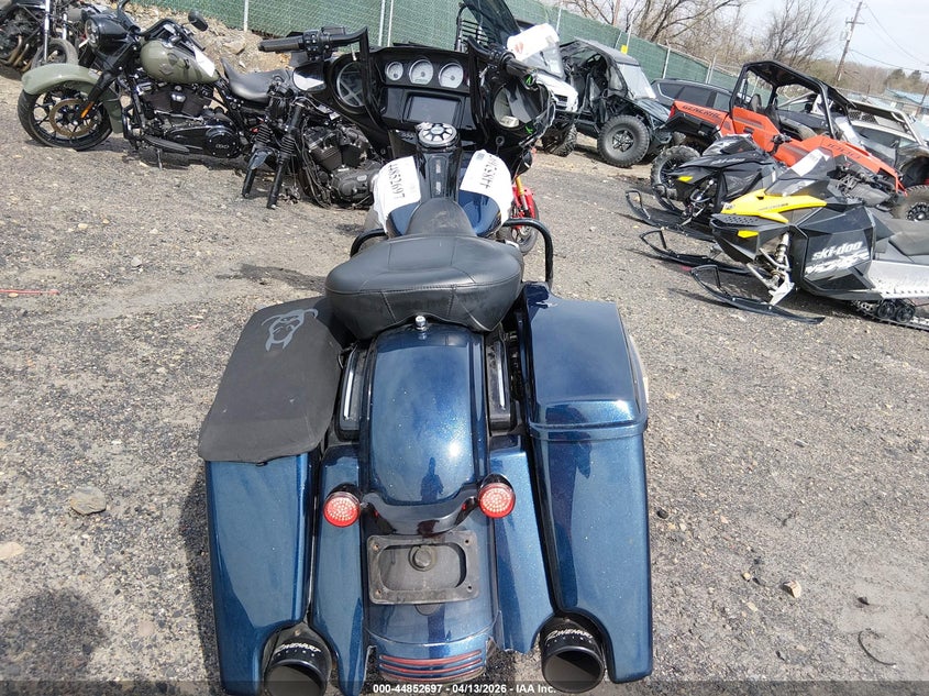 2016 Harley-Davidson Flhxs Street Glide Special VIN: 1HD1KRM12GB670930 Lot: 44852697