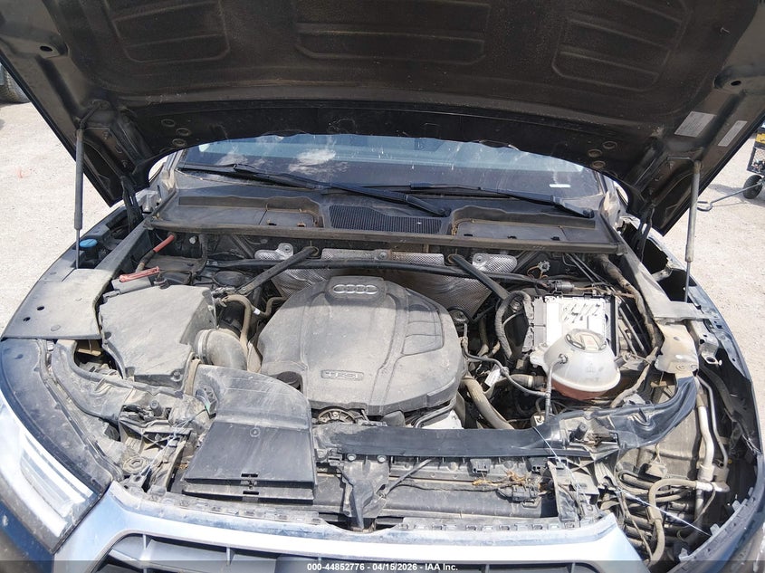 2020 Audi Q5 Premium 45 Tfsi Quattro S Tronic/Titanium Premium 45 Tfsi Quattro S Tronic VIN: WA1ANAFY0L2060727 Lot: 44852776