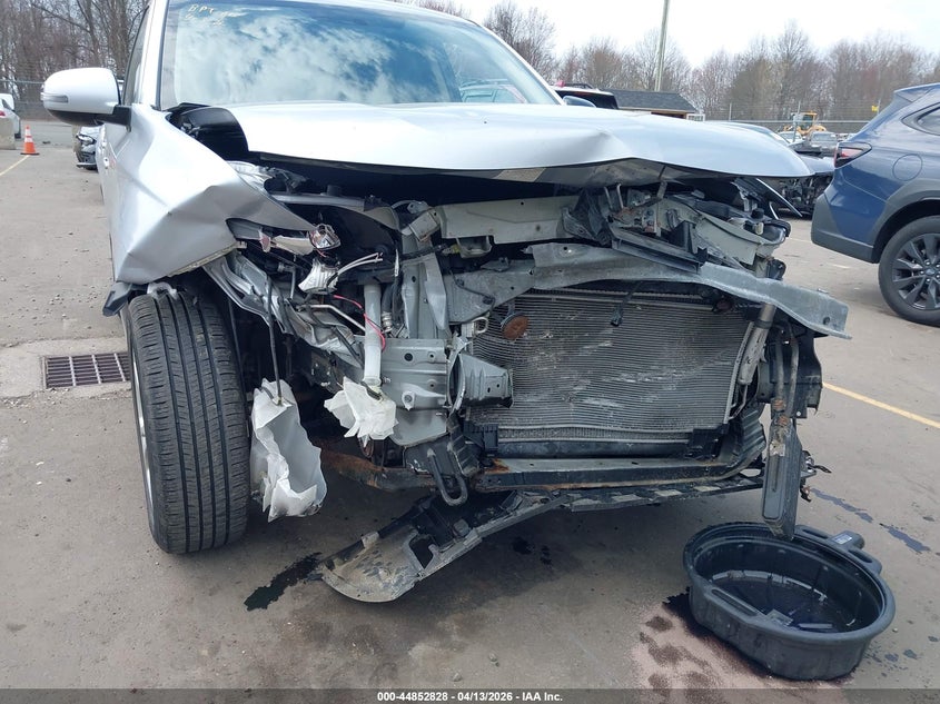 2014 Mitsubishi Outlander Se VIN: JA4AZ3A35EZ017684 Lot: 44852828