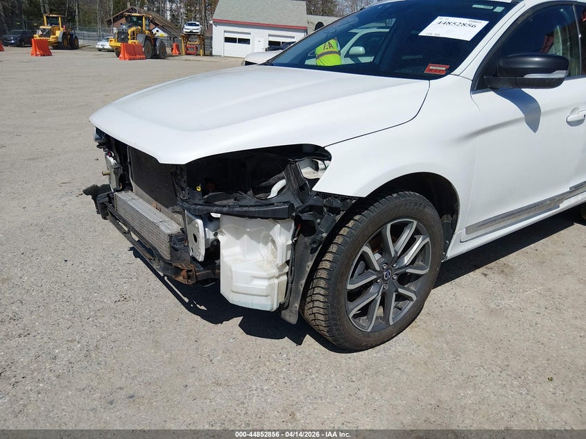 2017 Volvo Xc60 T6 Dynamic VIN: YV449MRR7H2222953 Lot: 44852856