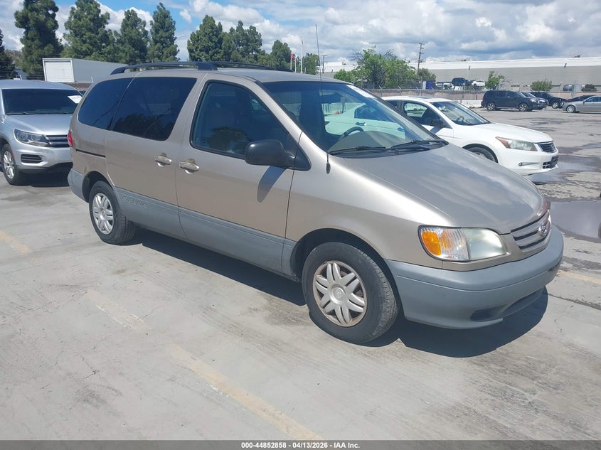 2003 Toyota Sienna Ce