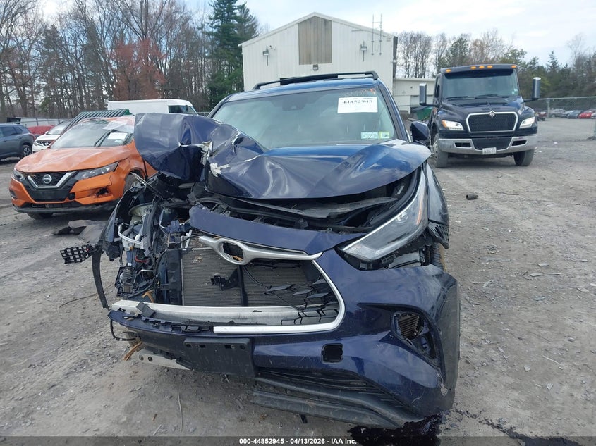 2021 Toyota Highlander Le VIN: 5TDBZRBH0MS555829 Lot: 44852945