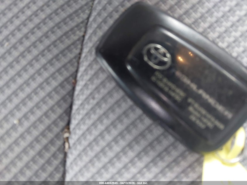 2021 Toyota Highlander Le VIN: 5TDBZRBH0MS555829 Lot: 44852945