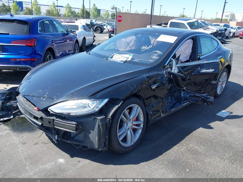 2014 Tesla Model S P85d 5YJSA1H27EFP69153 photo 1