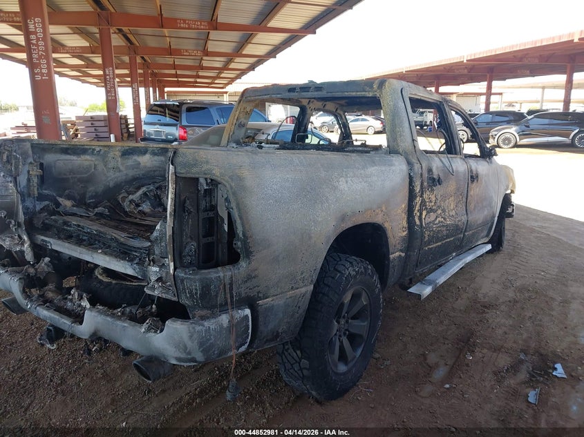 2019 Ram 1500 5.7 black Lot 111044852981 Vin 1C6RRELT5KN832964