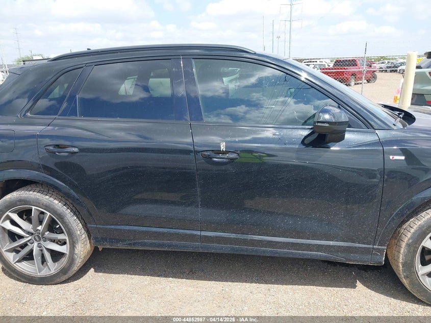 2021 Audi Q3 Premium Plus 45 Tfsi S Line Quattro Tiptronic VIN: WA1EECF35M1038490 Lot: 44852987