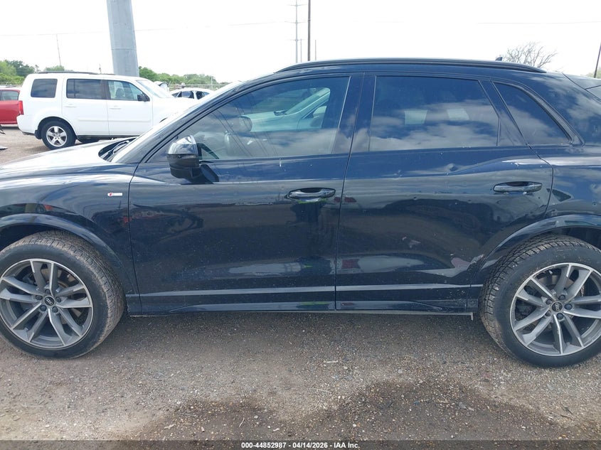 2021 Audi Q3 Premium Plus 45 Tfsi S Line Quattro Tiptronic VIN: WA1EECF35M1038490 Lot: 44852987