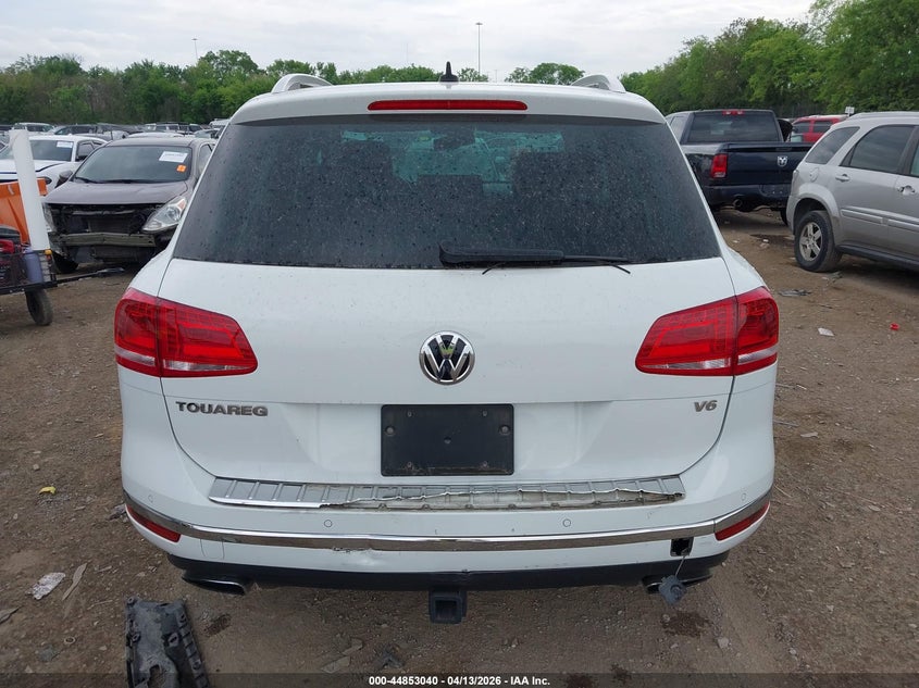 2016 Volkswagen Touareg Vr6 Lux VIN: WVGEF9BP5GD000772 Lot: 44853040