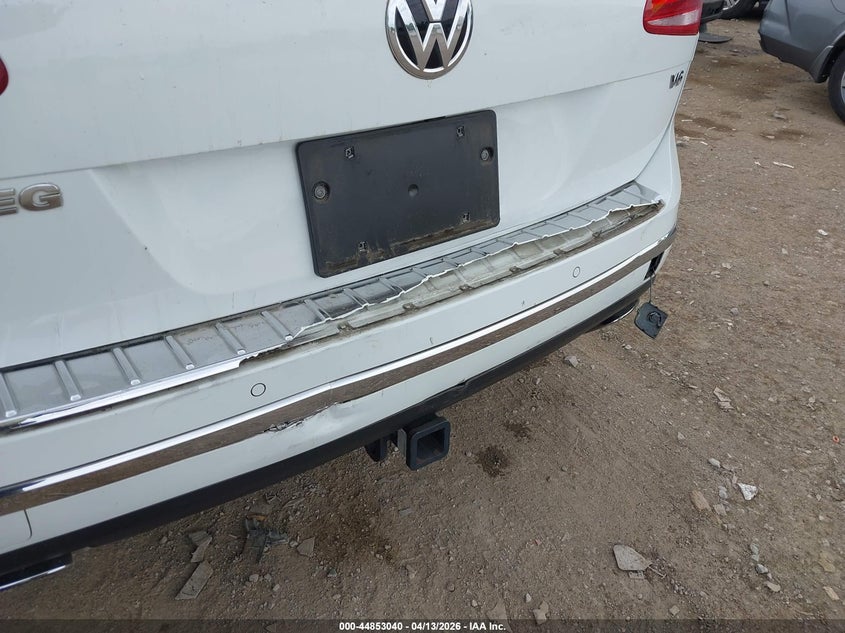 2016 Volkswagen Touareg Vr6 Lux VIN: WVGEF9BP5GD000772 Lot: 44853040