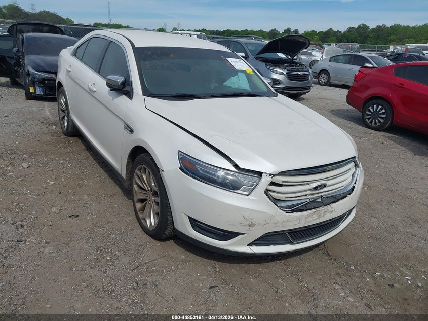 FORD TAURUS 2015. Lot# 44853161. VIN 1FAHP2F85FG186843. Photo 1