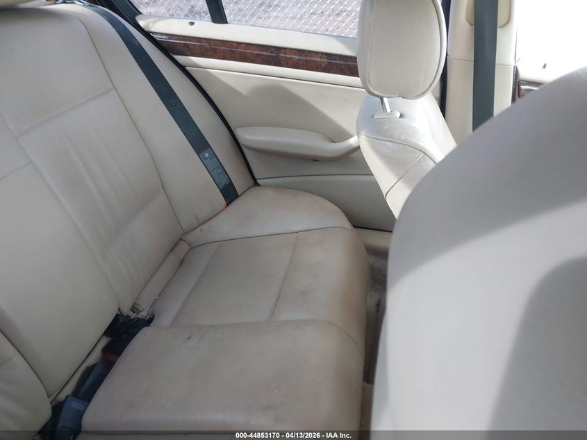 2004 BMW 330I VIN: WBAEV53424KM37587 Lot: 44853170