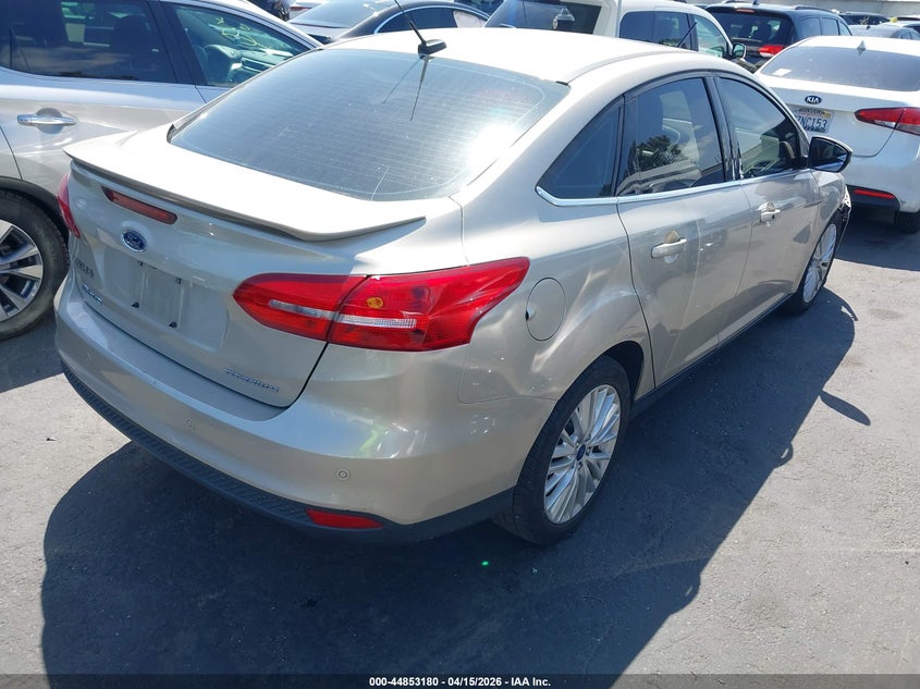 2018 Ford Focus 2.0 Titanium beige Lot 111044853180 Vin 1FADP3J29JL220984