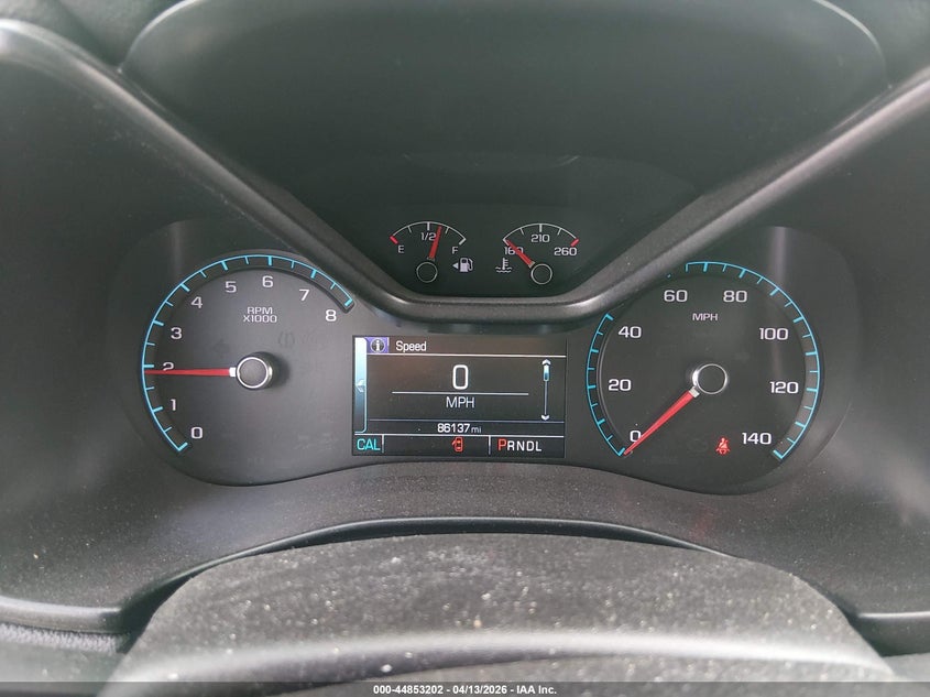 VIN 1GCGTCEN3J1119054 2018 CHEVROLET COLORADO LT