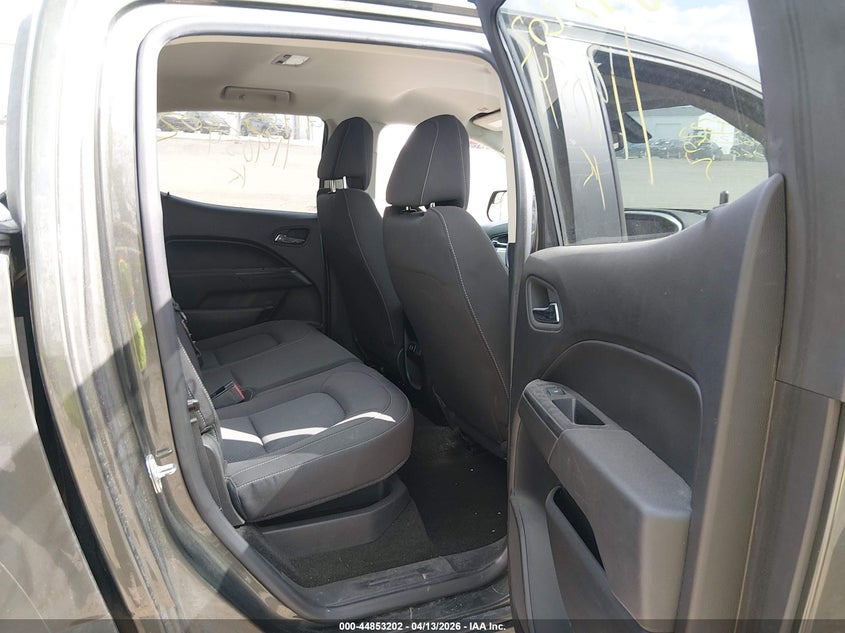 VIN 1GCGTCEN3J1119054 2018 CHEVROLET COLORADO LT
