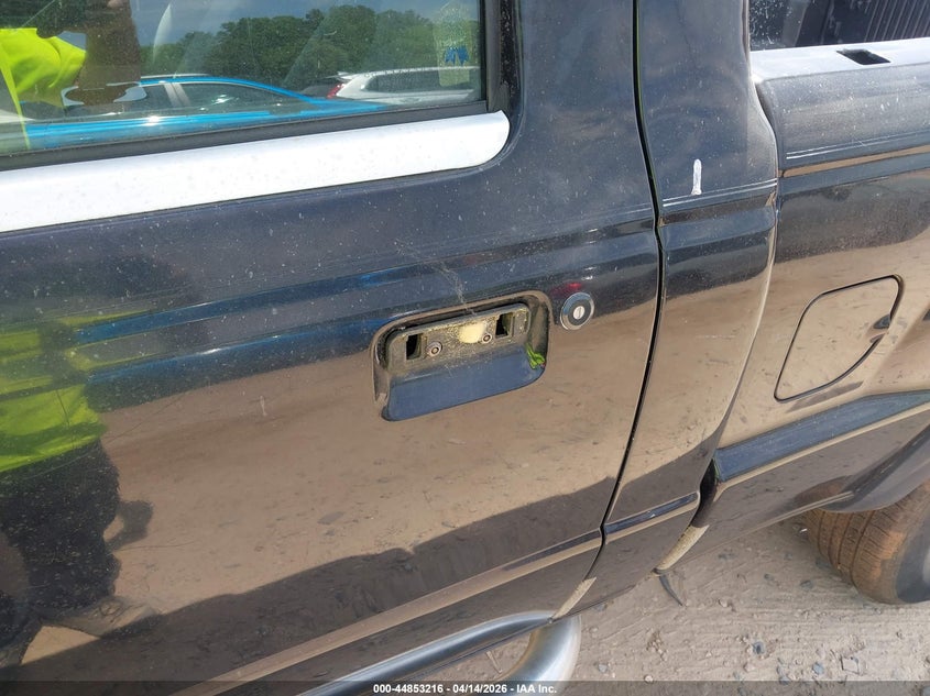 2002 Mazda B3000 Ds VIN: 4F4YR12U52TM25866 Lot: 44853216