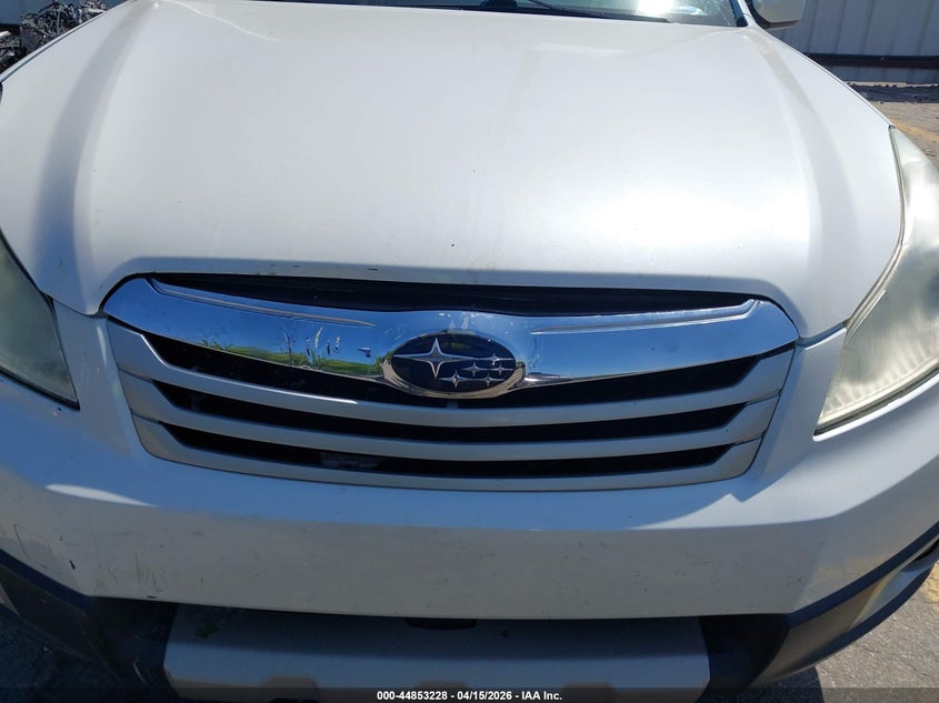 2011 Subaru Outback 2.5I Limited VIN: 4S4BRCJCXB3390708 Lot: 44853228