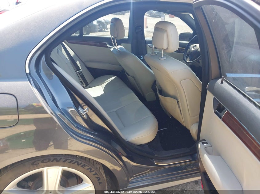 2010 MERCEDES-BENZ C 300 auction photo 8
