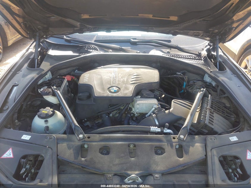 2015 BMW 528I xDrive VIN: WBA5A7C53FD625137 Lot: 44853248