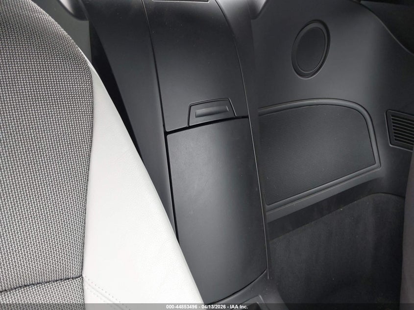 2004 BMW Z4 2.5I VIN: 4USBT33534LR69122 Lot: 44853496