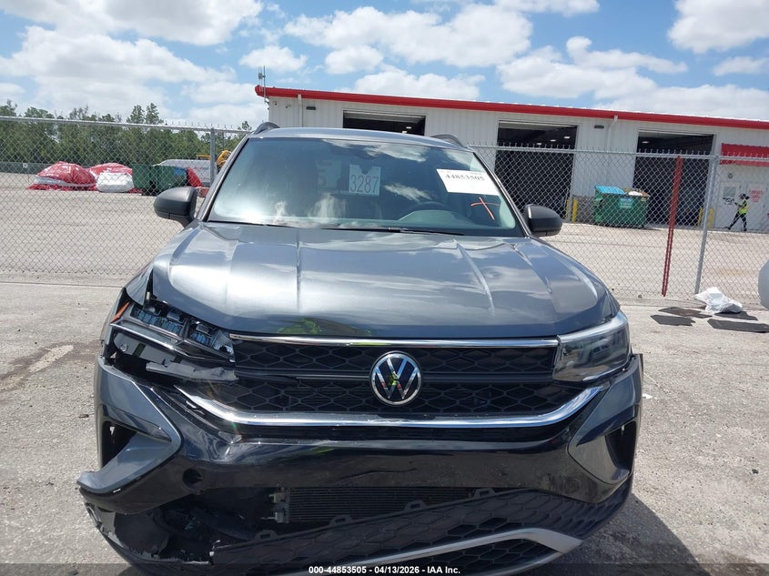 2022 Volkswagen Taos 1.5T S VIN: 3VVDX7B27NM034298 Lot: 44853505