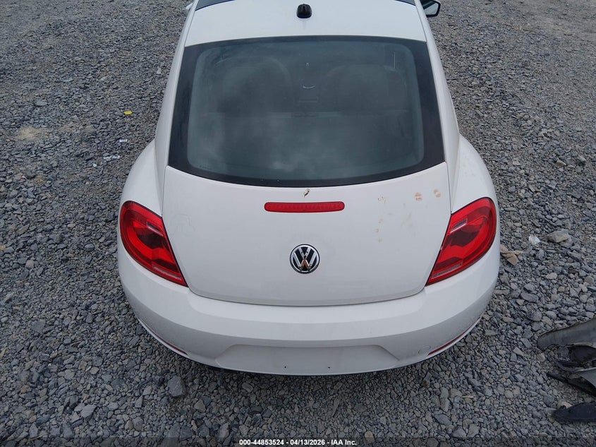 2013 Volkswagen Beetle 2.5L VIN: 3VWJP7AT3DM676766 Lot: 44853524