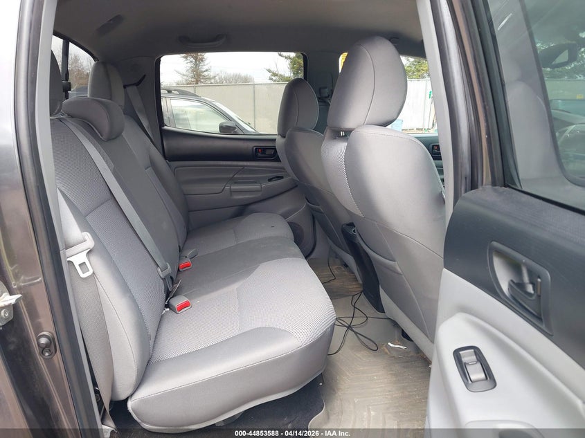 2013 Toyota Tacoma Base V6 VIN: 3TMLU4EN4DM124546 Lot: 44853588