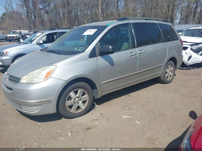 2005 Toyota Sienna Le