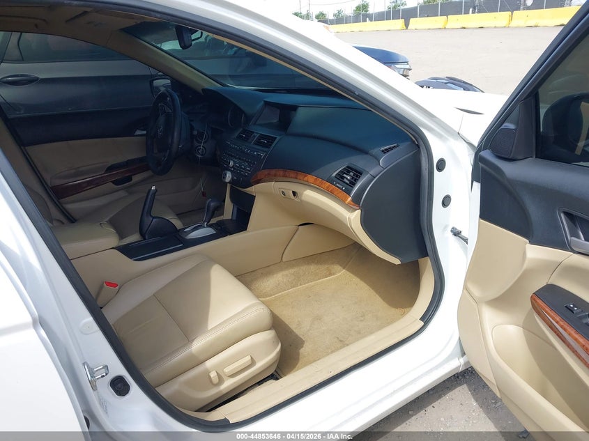 2012 Honda Accord 3.5 3.5 Ex-L white Lot 111044853646 Vin 1HGCP3F87CA040759