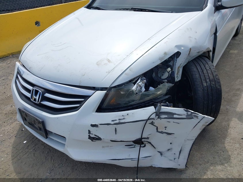 2012 Honda Accord 3.5 Ex-L VIN: 1HGCP3F87CA040759 Lot: 44853646