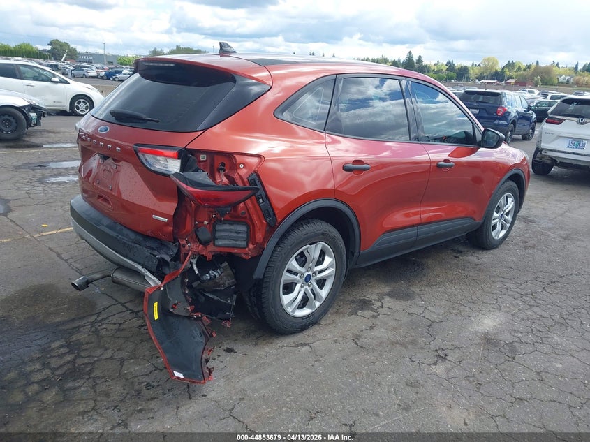 2020 Ford Escape 1.5 S orange Lot 111044853679 Vin 1FMCU0F65LUA33078