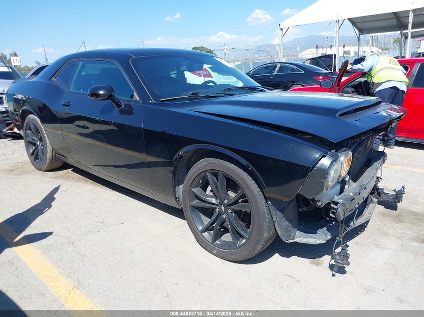2C3CDZAG3JH310937 2018 Dodge Challenger 3.6 Sxt Plus Black