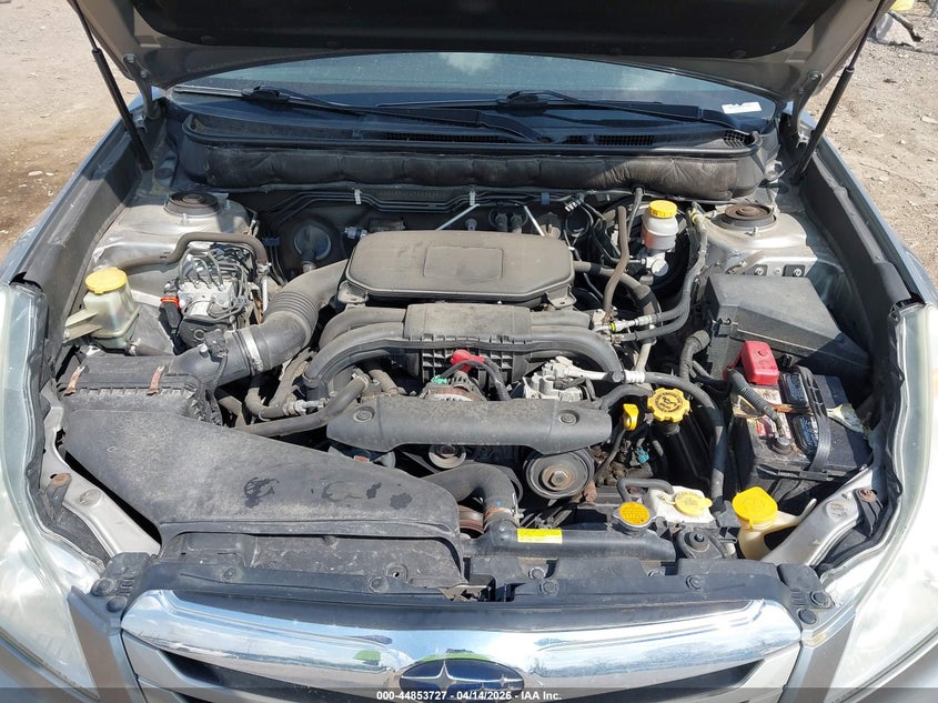 2011 Subaru Outback 2.5I Limited VIN: 4S4BRCKC9B3353812 Lot: 44853727