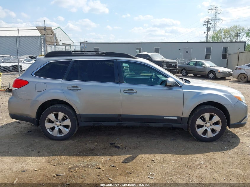 2011 Subaru Outback 2.5I Limited VIN: 4S4BRCKC9B3353812 Lot: 44853727