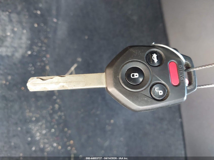 2011 Subaru Outback 2.5I Limited VIN: 4S4BRCKC9B3353812 Lot: 44853727