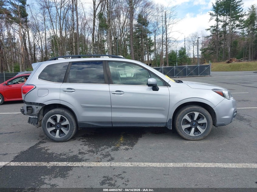 2017 Subaru Forester 2.5I Limited VIN: JF2SJAJC8HH586403 Lot: 44853767